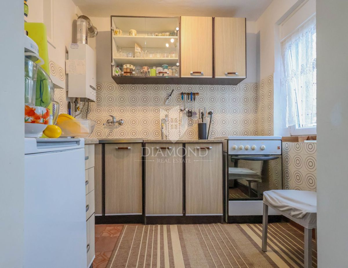 Zagabria, Volovčica! Appartamento conveniente con tre camere da letto!