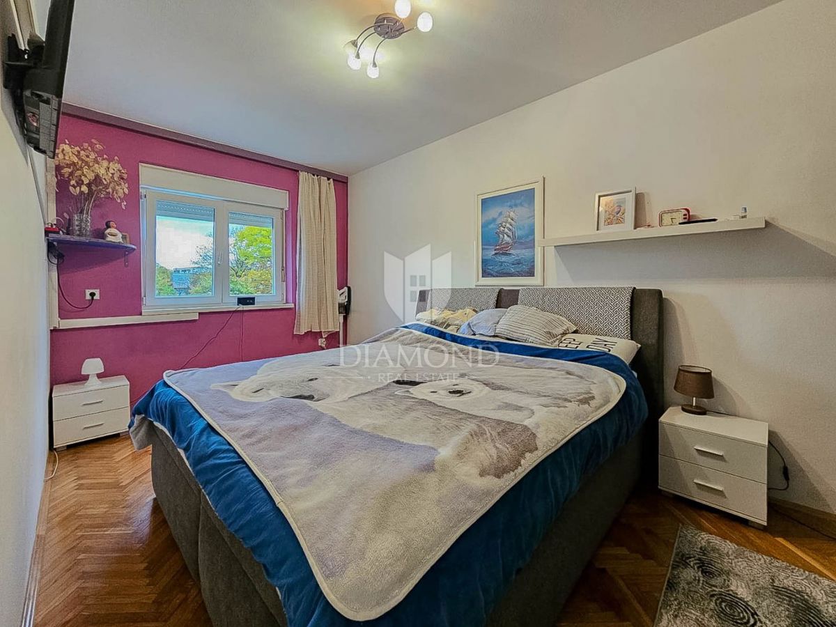 Zagabria, Volovčica! Appartamento conveniente con tre camere da letto!