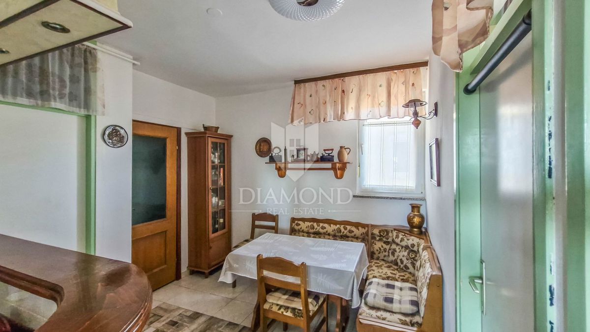 Pola, Veruda, Appartamento con vista mare