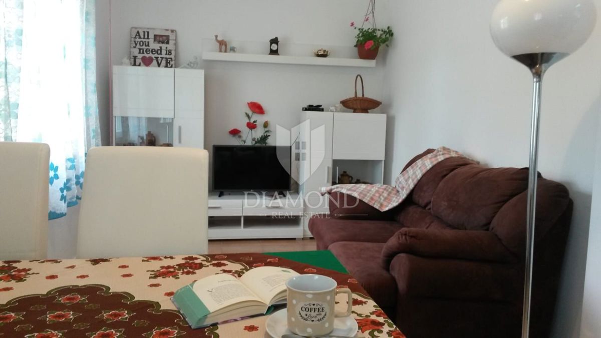 OCCASIONE!! ROVIGNO! TRE CASE E UNA PISCINA!