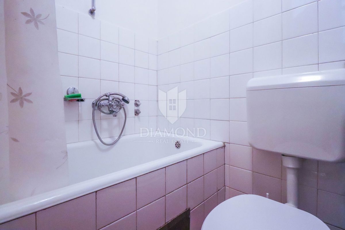 Appartamento con una camera da letto a Ravnice di fronte al Parco Maksimir