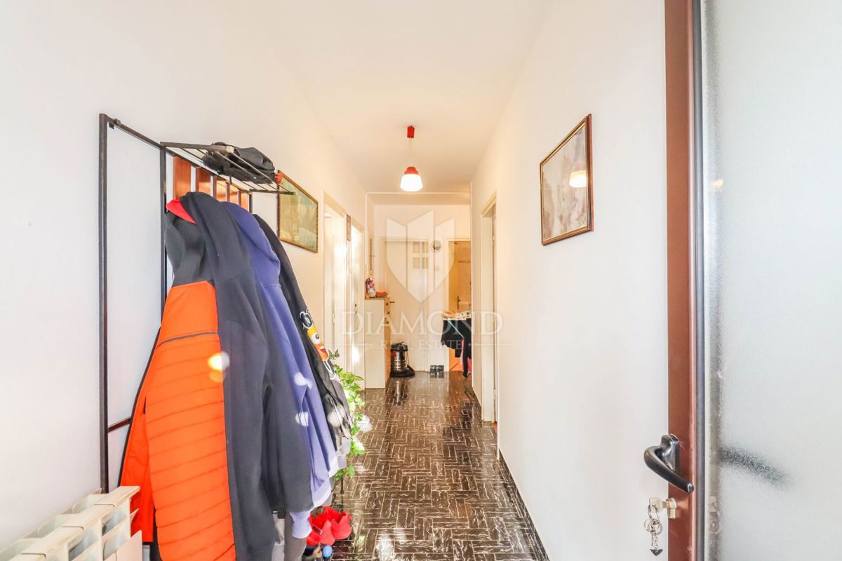 OCCASIONE! ROVIGNO! APPARTAMENTO, GIARDINO, PARCHEGGIO!