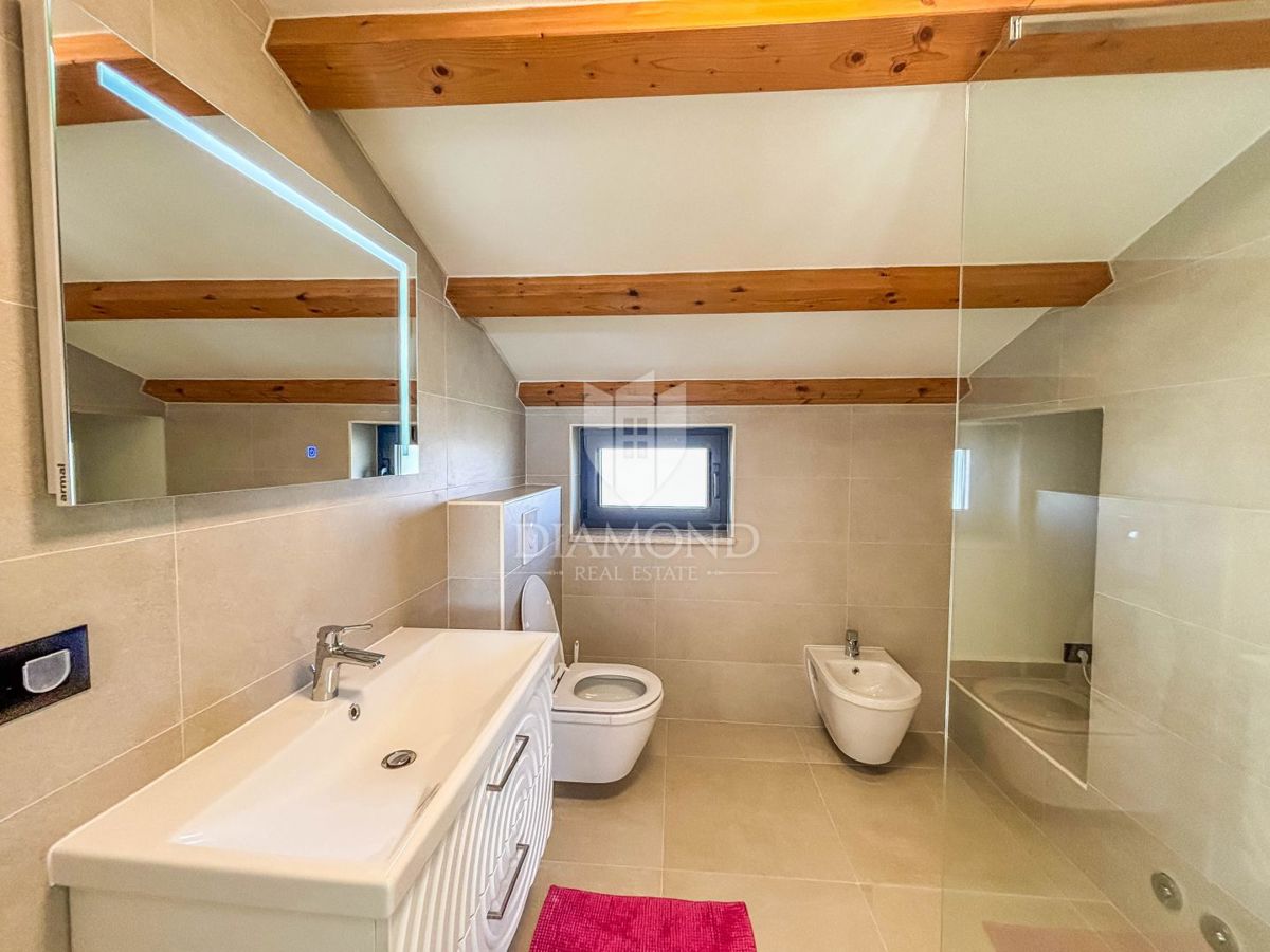 Parenzo, dintorni, graziosa casa con vista panoramica!