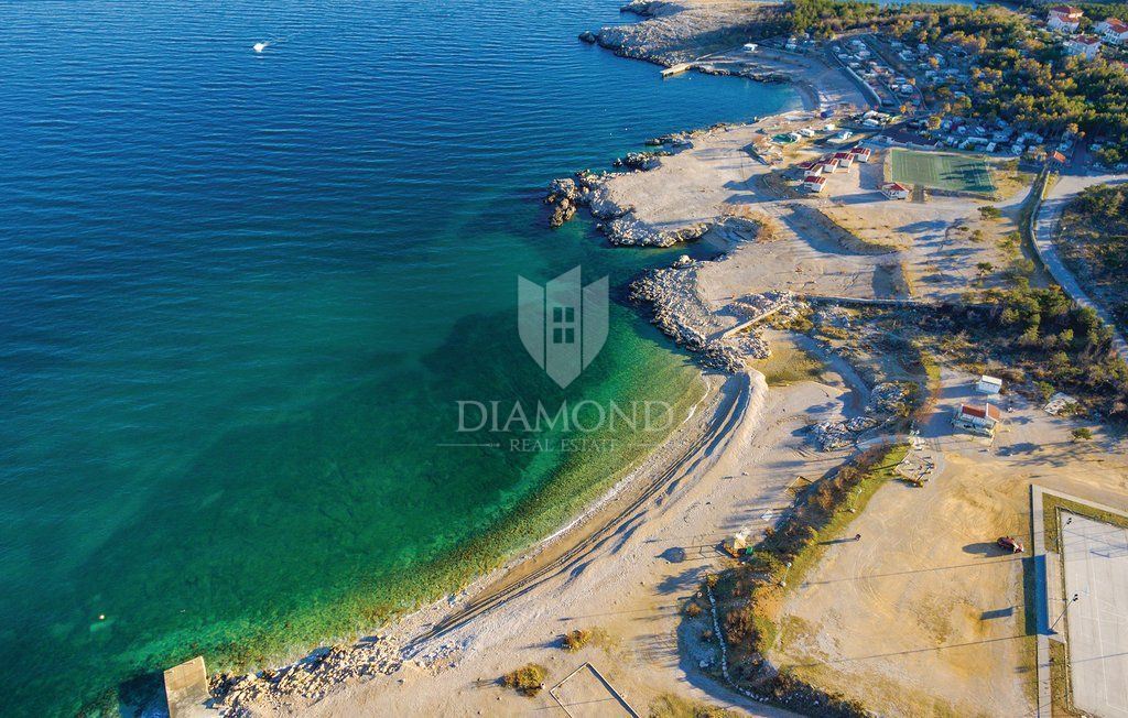 Casa con giardino a Šilo vicino al mare