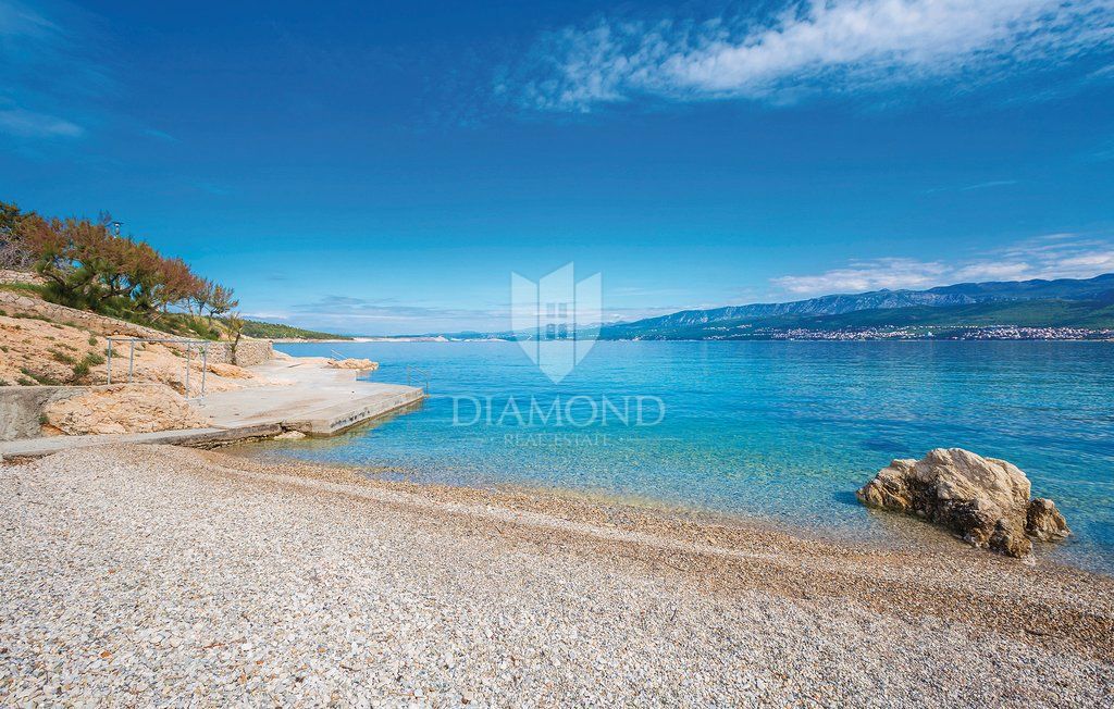 Casa con giardino a Šilo vicino al mare