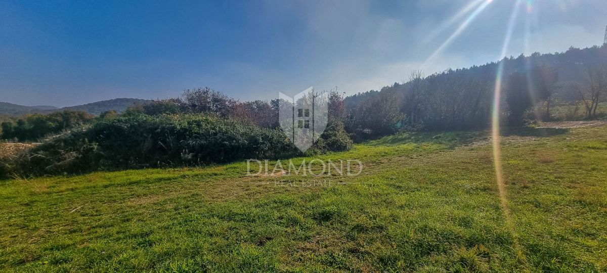 Terreno edificabile a 5 km da Rovigno