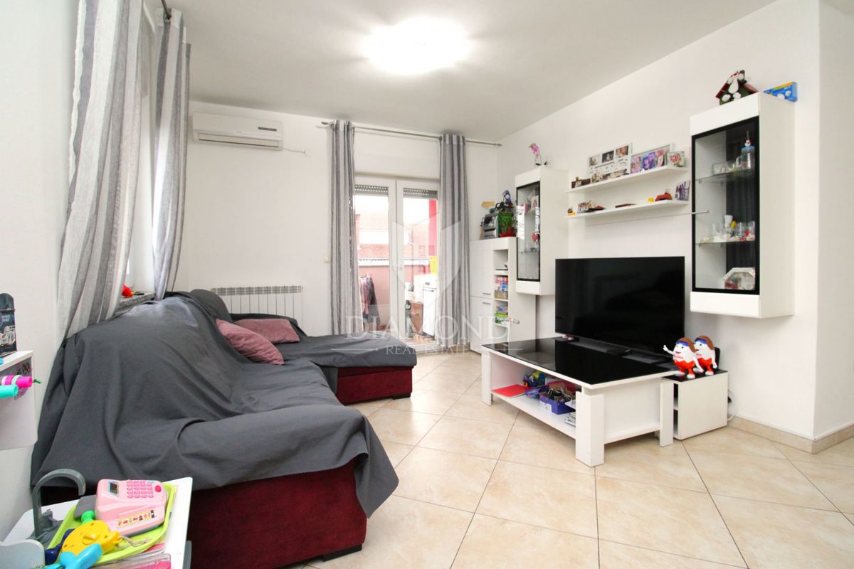 Appartamento Dražice, Jelenje, 77m2