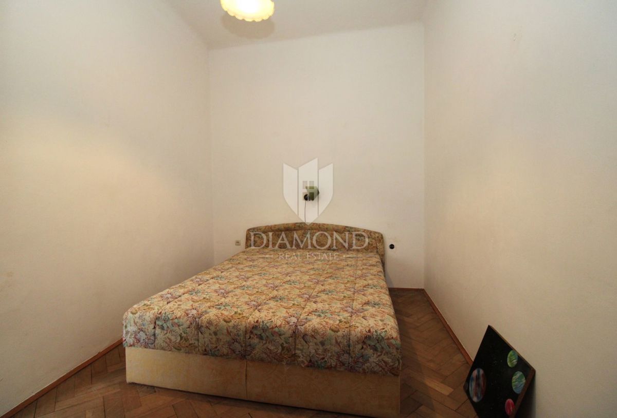 RIJEKA – APPARTAMENTO NEL CENTRO ALLARGATO CON TERRAZZA