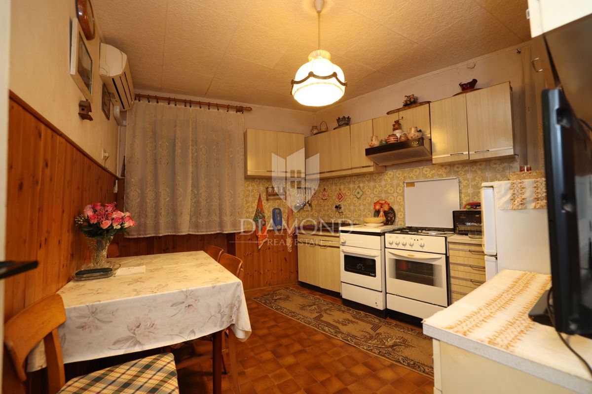 Esclusiva, Bale, casa in pietra nel centro storico