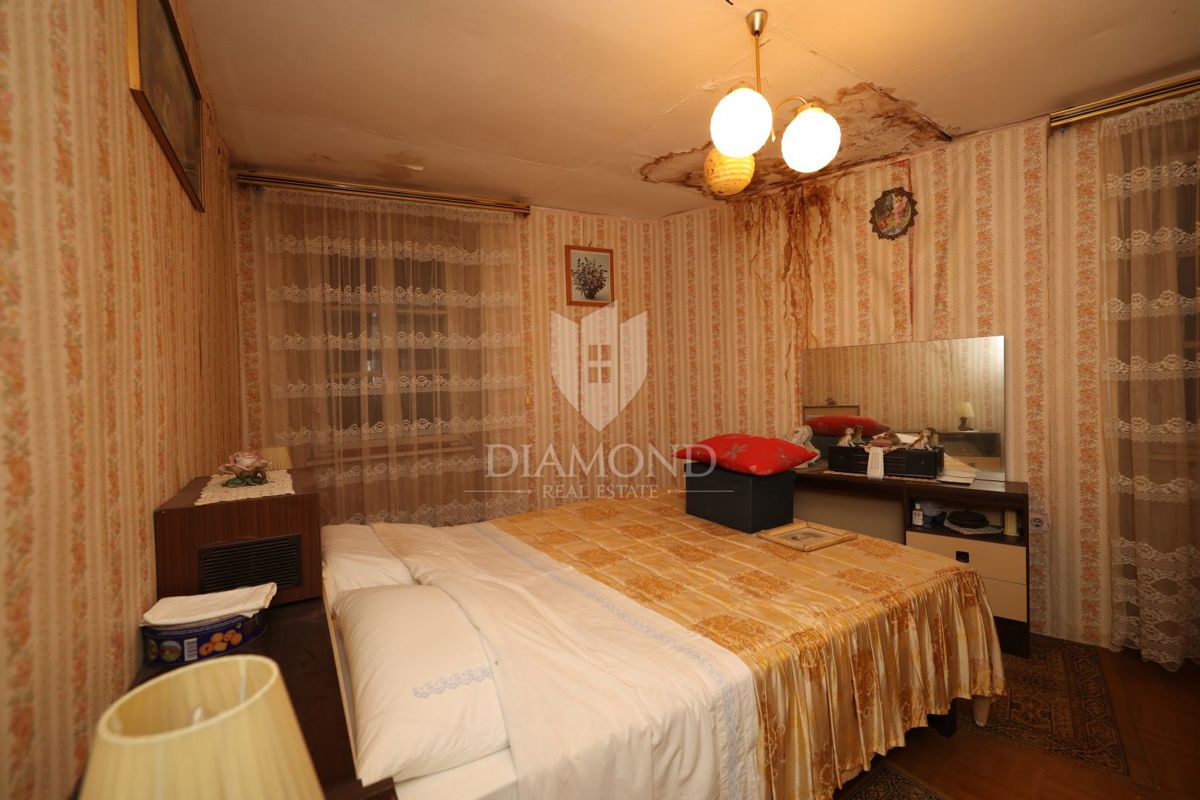 Esclusiva, Bale, casa in pietra nel centro storico