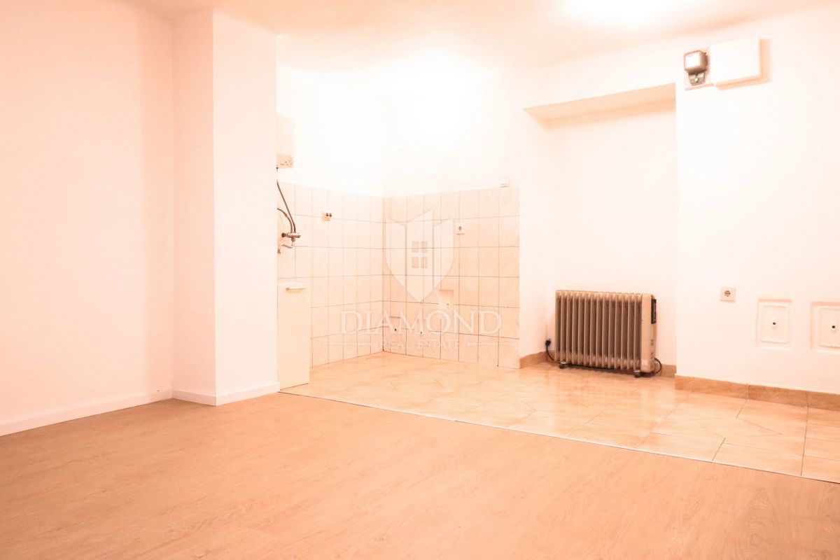 Appartamento Trešnjevka, Trešnjevka - Sjever, 26m2