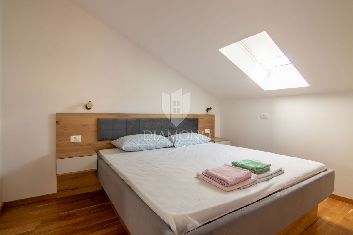 Krk, Njivice, appartamento con due camere da letto e vista mare