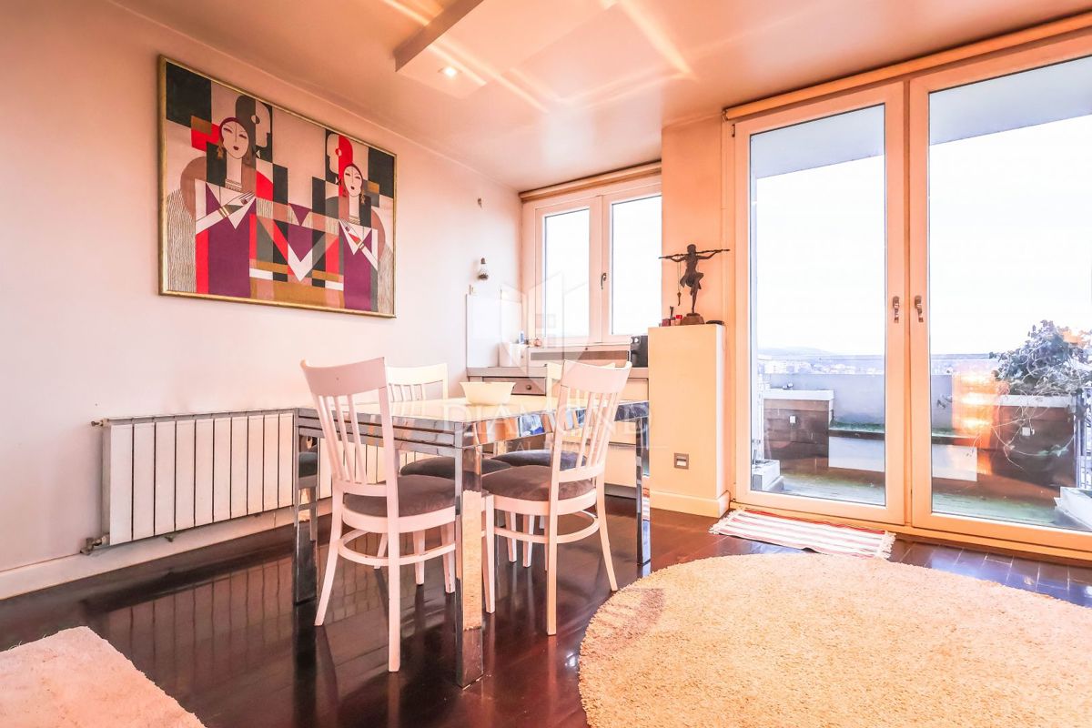 Appartamento Trešnjevka, Trešnjevka - Sjever, 63m2