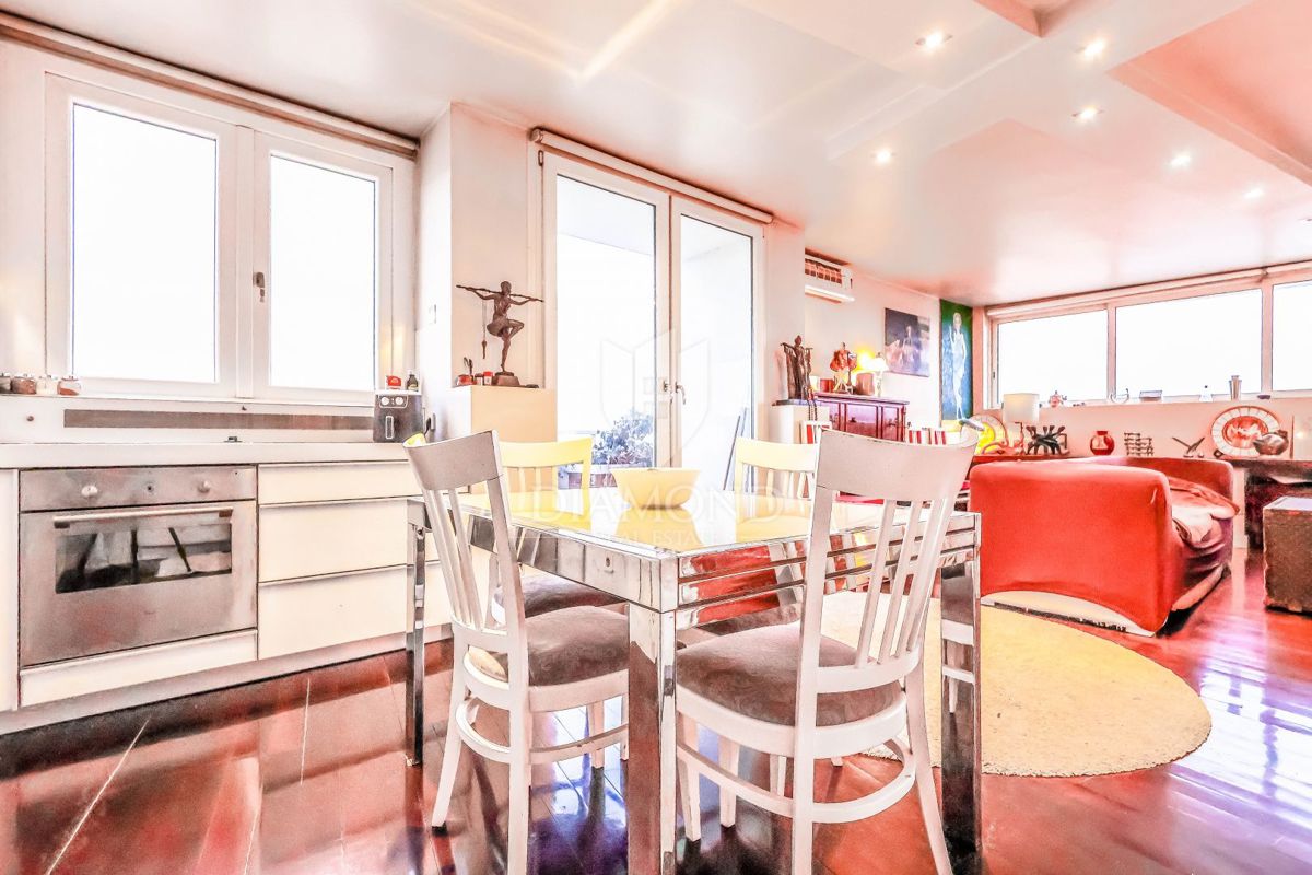 Appartamento Trešnjevka, Trešnjevka - Sjever, 63m2