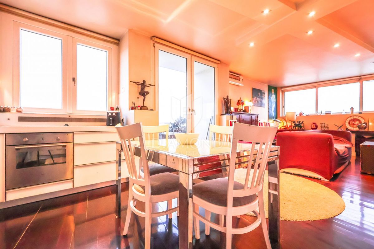 Appartamento Trešnjevka, Trešnjevka - Sjever, 63m2