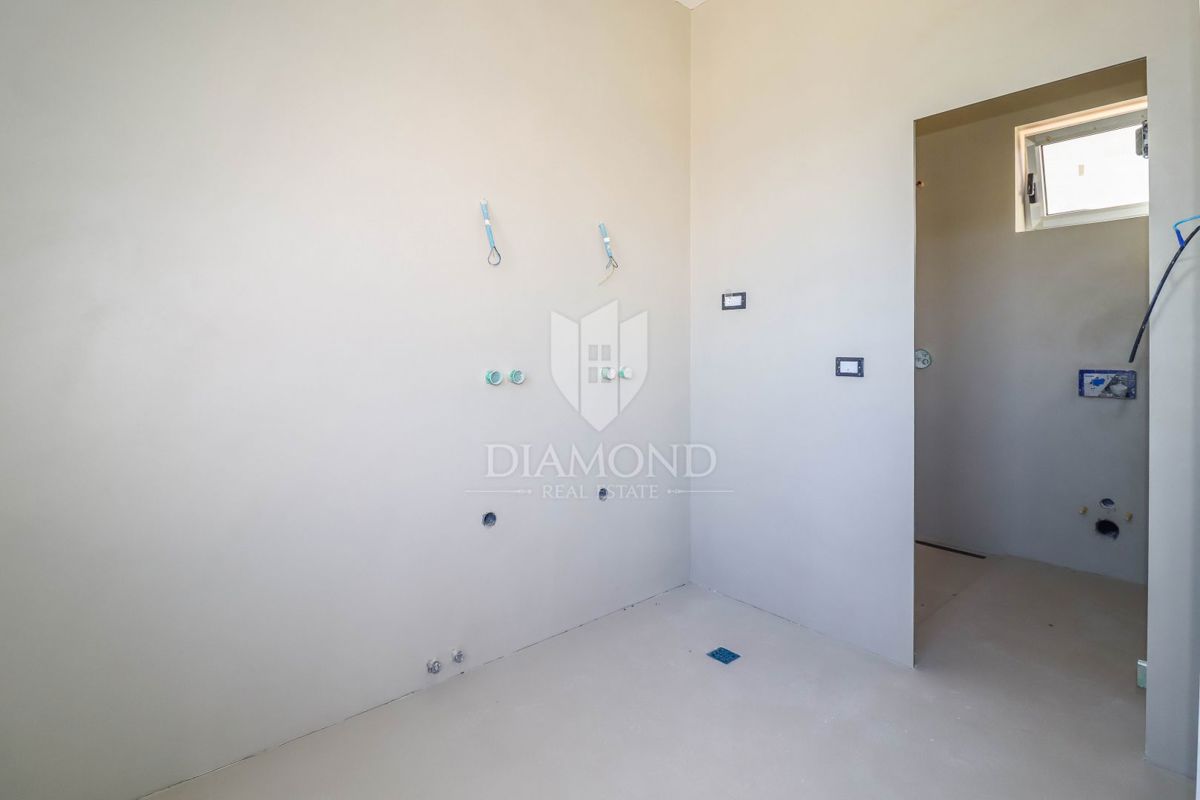 Žminj, dintorni, casa di design con piscina