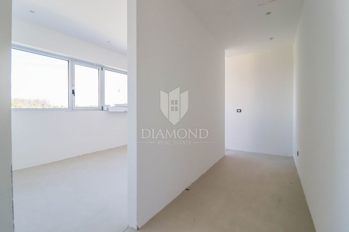 Žminj, dintorni, casa di design con piscina