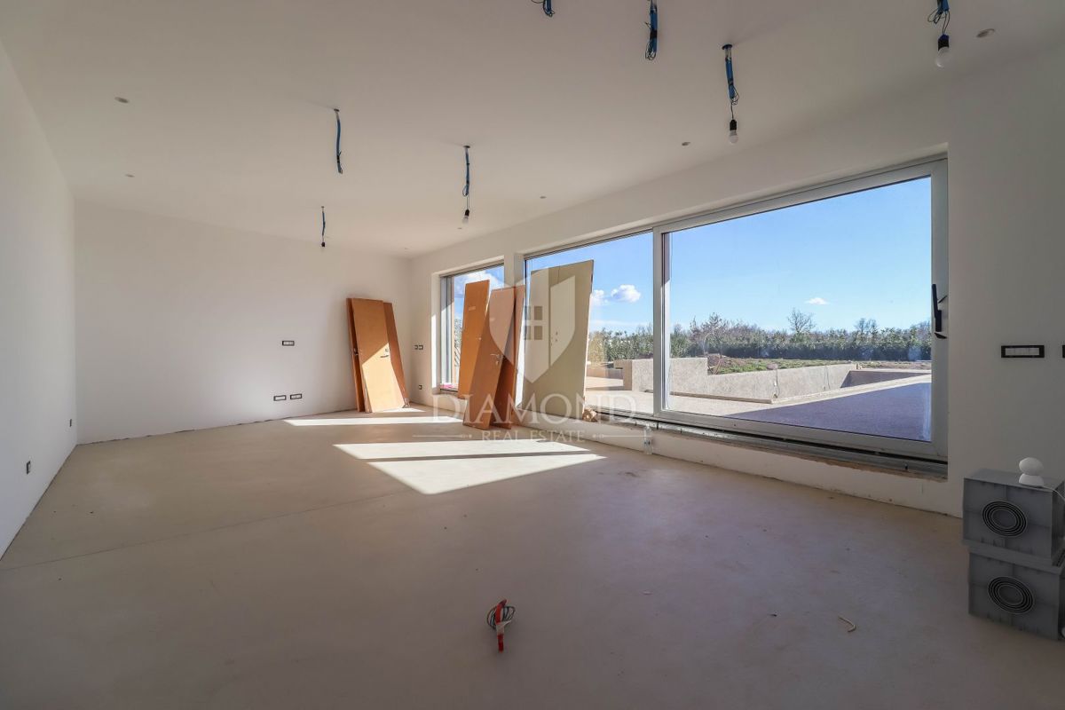 Žminj, dintorni, casa di design con piscina