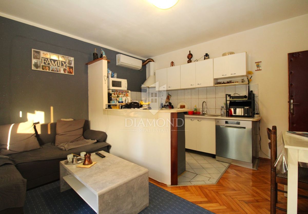 RIJEKA, BELVEDERE – APPARTAMENTO BILOCALE CON BALCONE