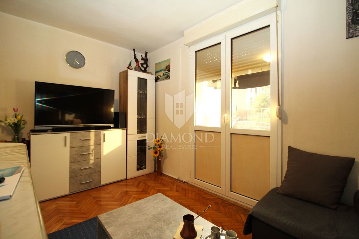 RIJEKA, BELVEDERE – APPARTAMENTO BILOCALE CON BALCONE