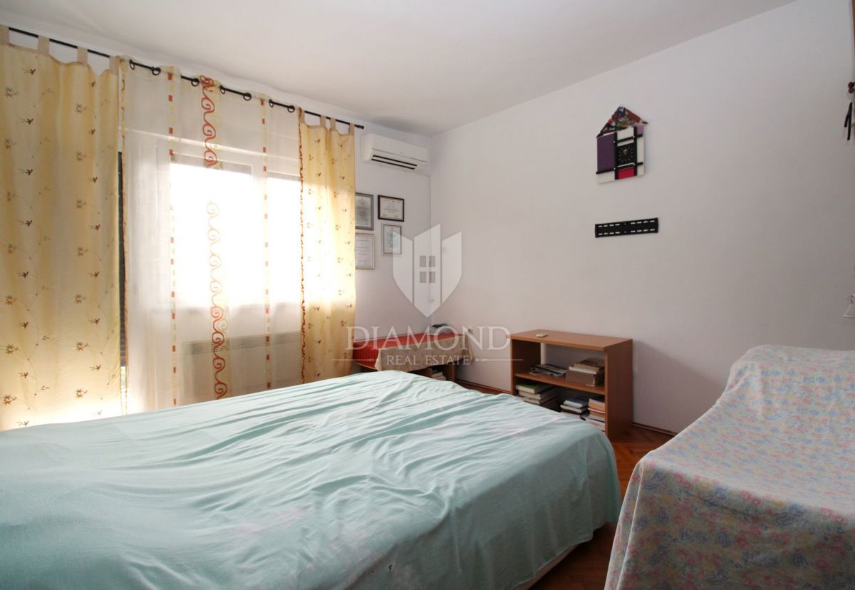 FIUME – THREE-BEDROOM APARTMENT WITH GARAGES