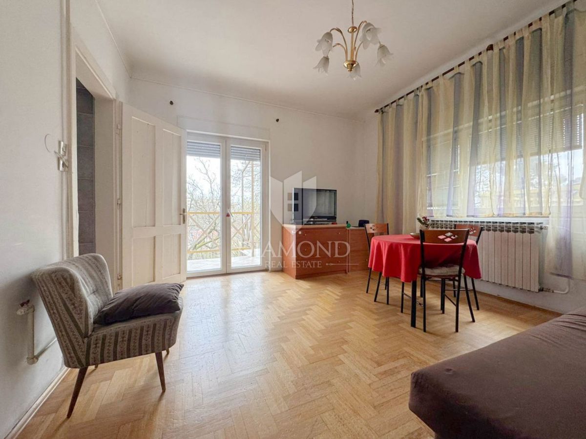 Zagabria, Britannico! Appartamento con due camere da letto e terrazza!