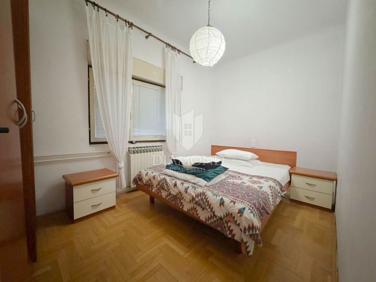 Zagabria, Britannico! Appartamento con due camere da letto e terrazza!