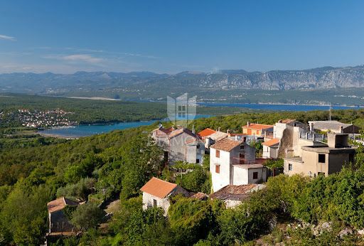 Casa Dobrinj, ne, 100m2