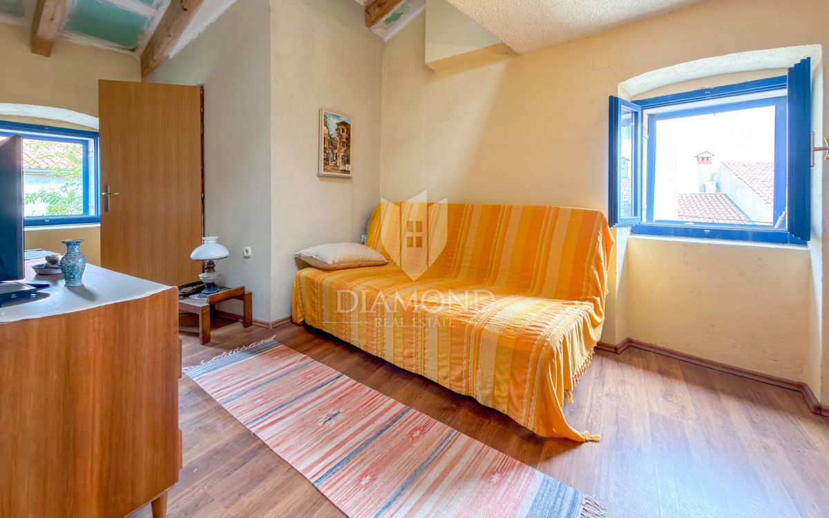 Casa autentica, centro storico di Labin