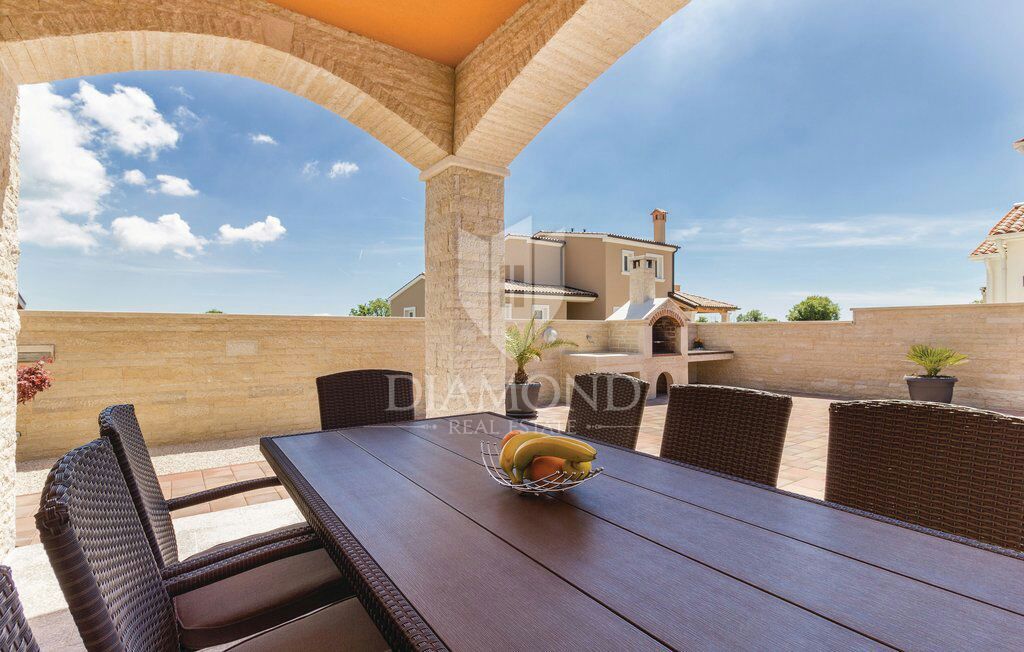 Šišan, dintorni, casa vacanze con piscina