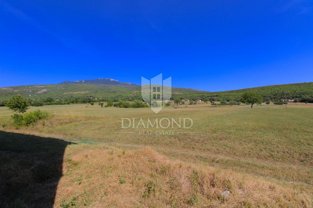 Boljun, una casa in una bella posizione con vista aperta