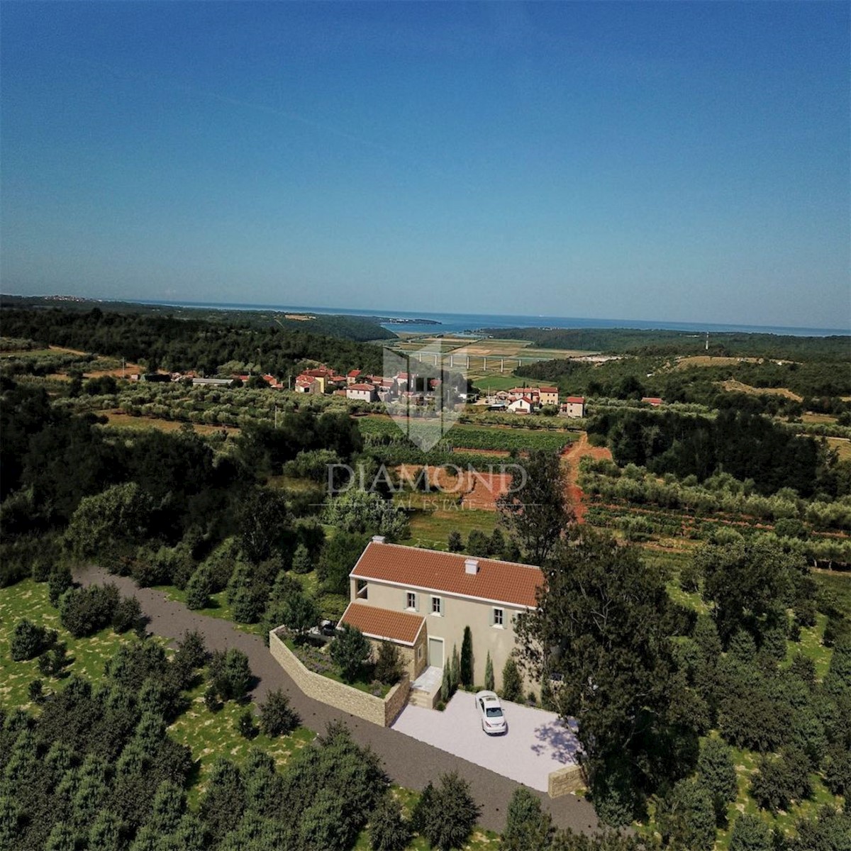 Verteneglio! Villa di lusso con vista mare a tarda ora!