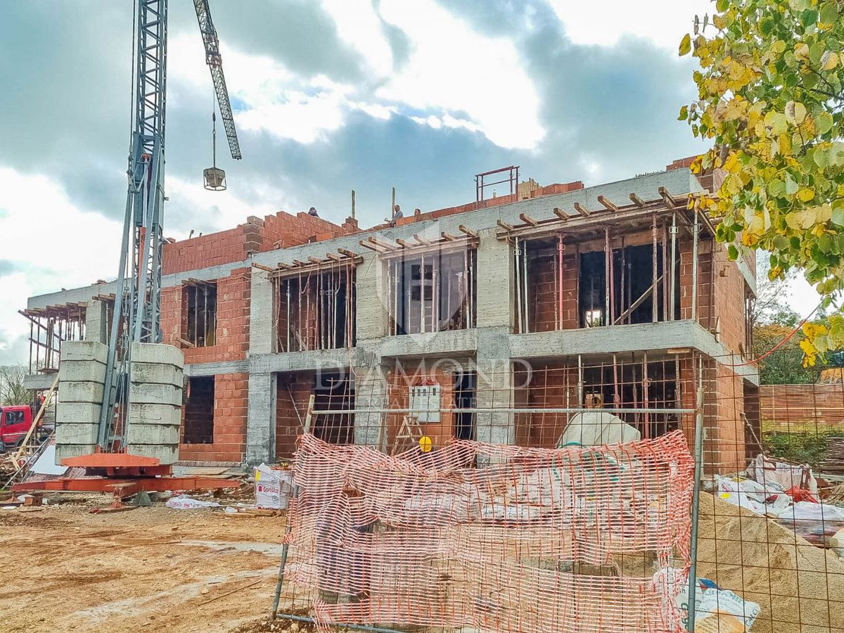 Parenzo, Funtana, appartamento  al piano terra in un nuovo edificio!