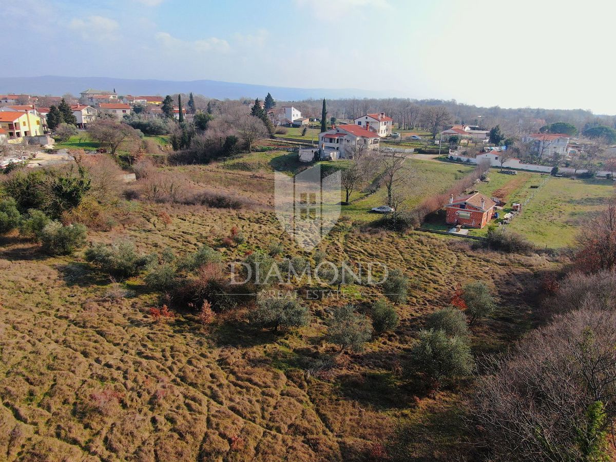 Terreno Barban, 1.000m2
