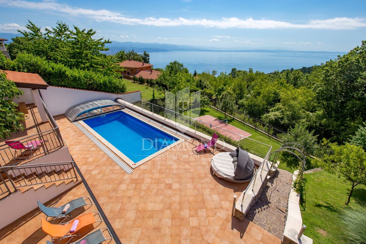 Opatija, dintorni, bellissima tenuta in un'ottima posizione