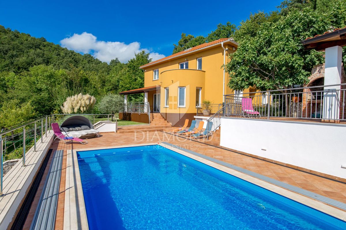 Opatija, dintorni, bellissima tenuta in un'ottima posizione