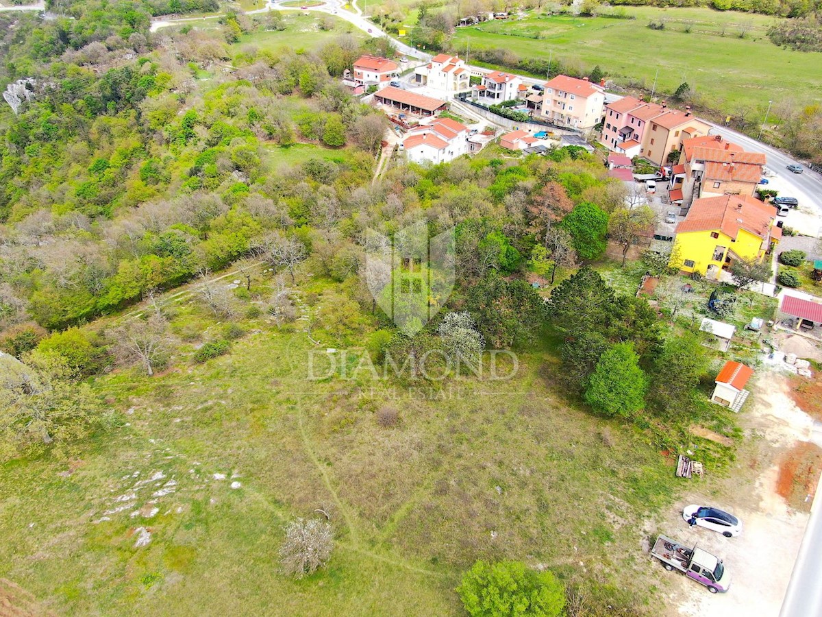 Albona, terreno edificabile plurifamiliare