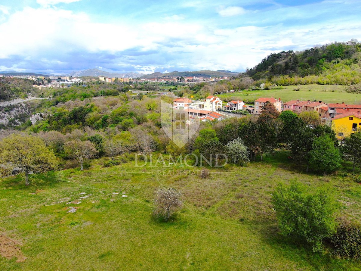 Albona, terreno edificabile plurifamiliare