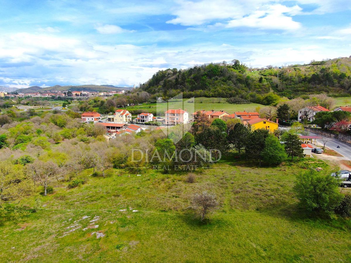 Albona, terreno edificabile plurifamiliare