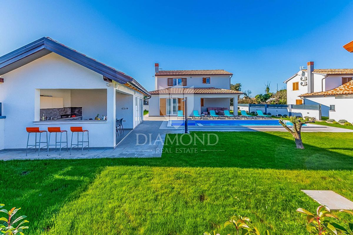 Medulin, dintorni, due case vacanza in ottima posizione