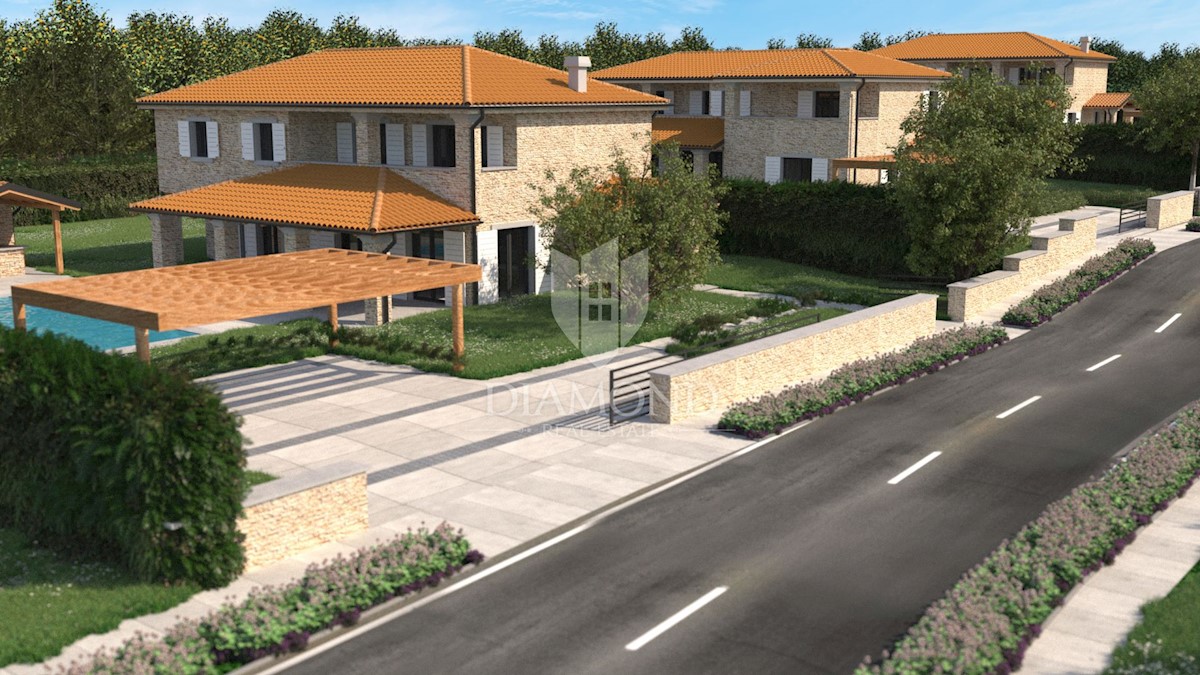 Zona Parenzo, terreno con progetto, permesso di costruire e vista mare!