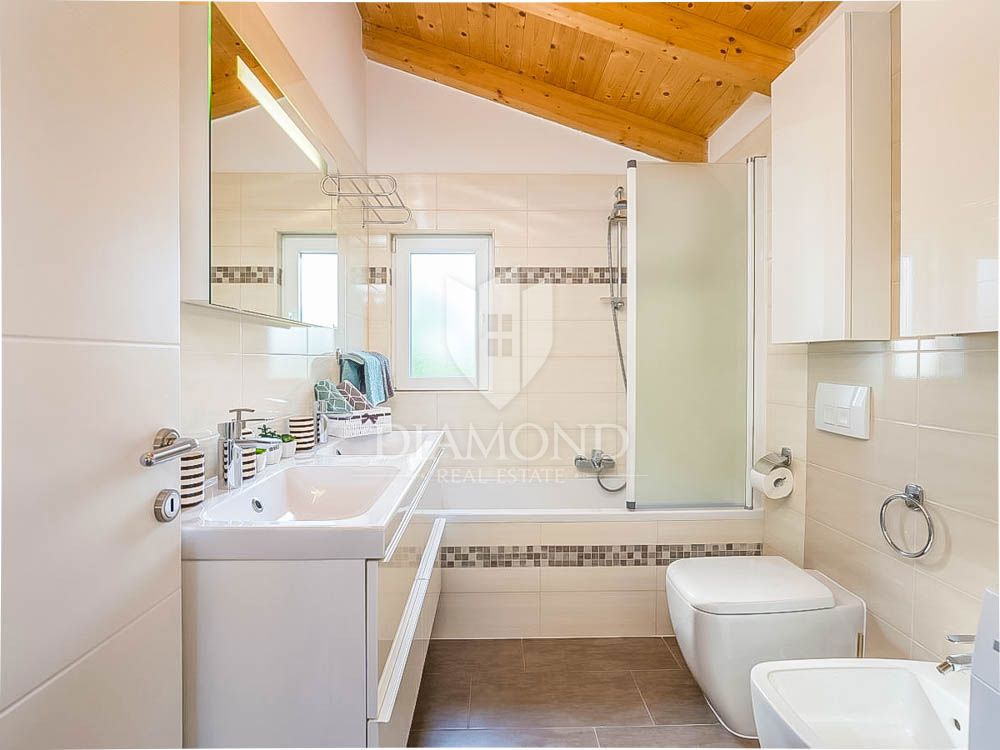 Fasana, una villa isolata con vista sul mare!
