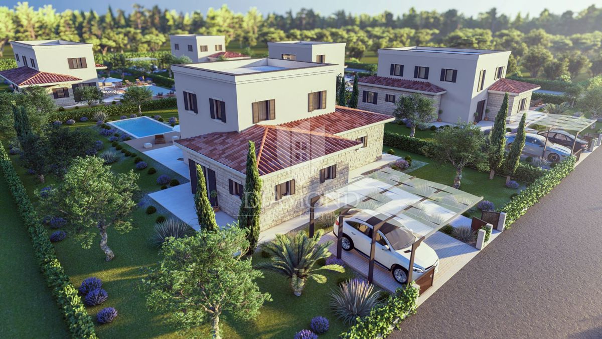 Parenzo, un'imponente villa con piscina in un posto tranquillo!