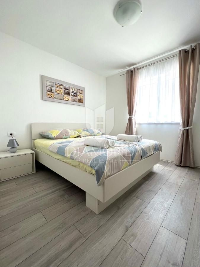 Labin, casa vacanza con due appartamenti separati, vista mare