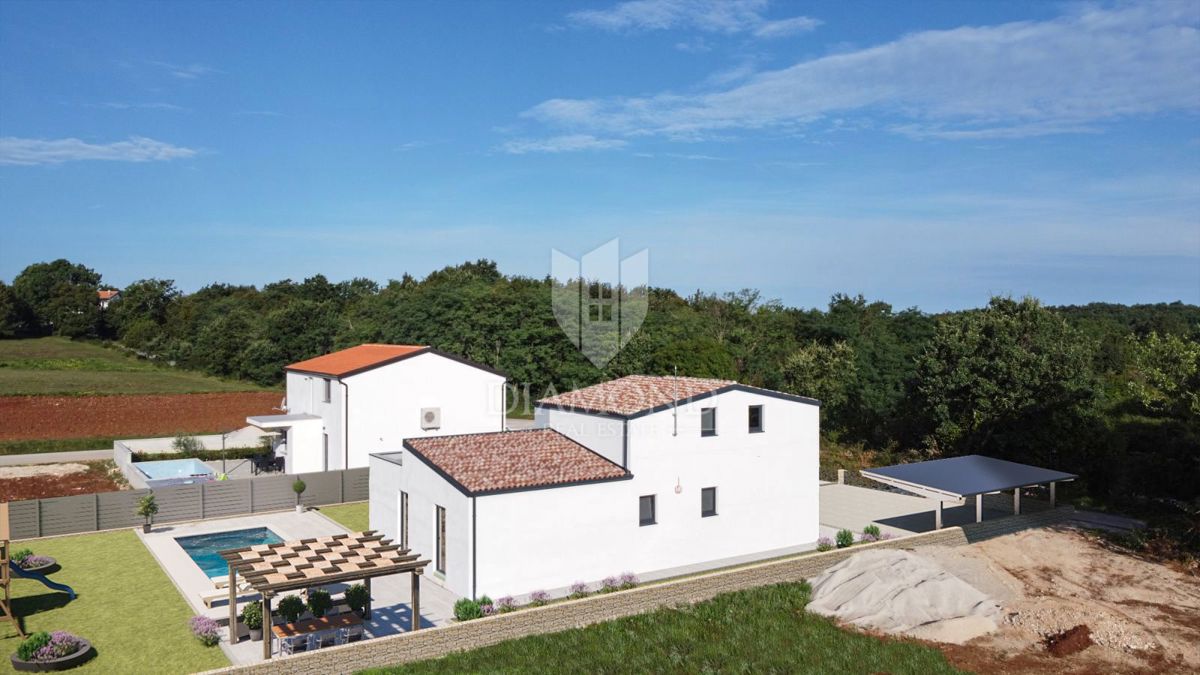 Parenzo, dintorni, casa interessante in un posto tranquillo!