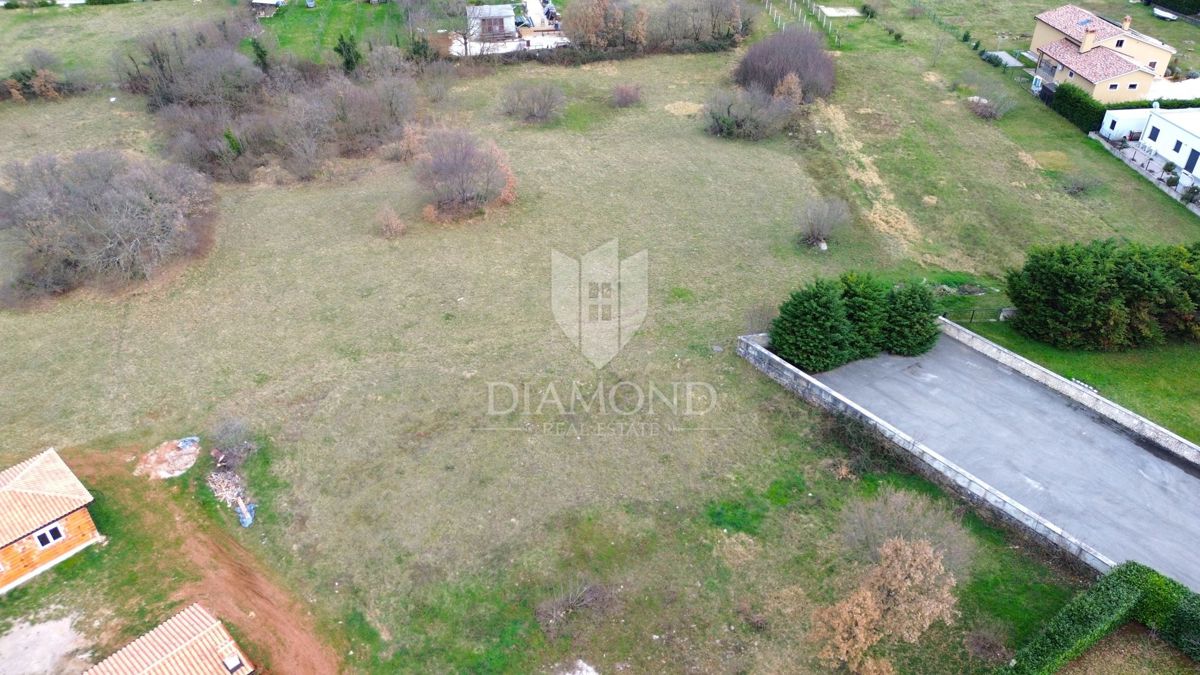 Albona, dintorni, terreno edificabile 