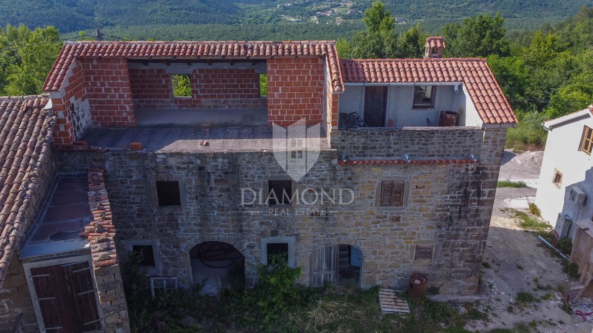 Motovun, Casa in pietra con vista panoramica su Montona!