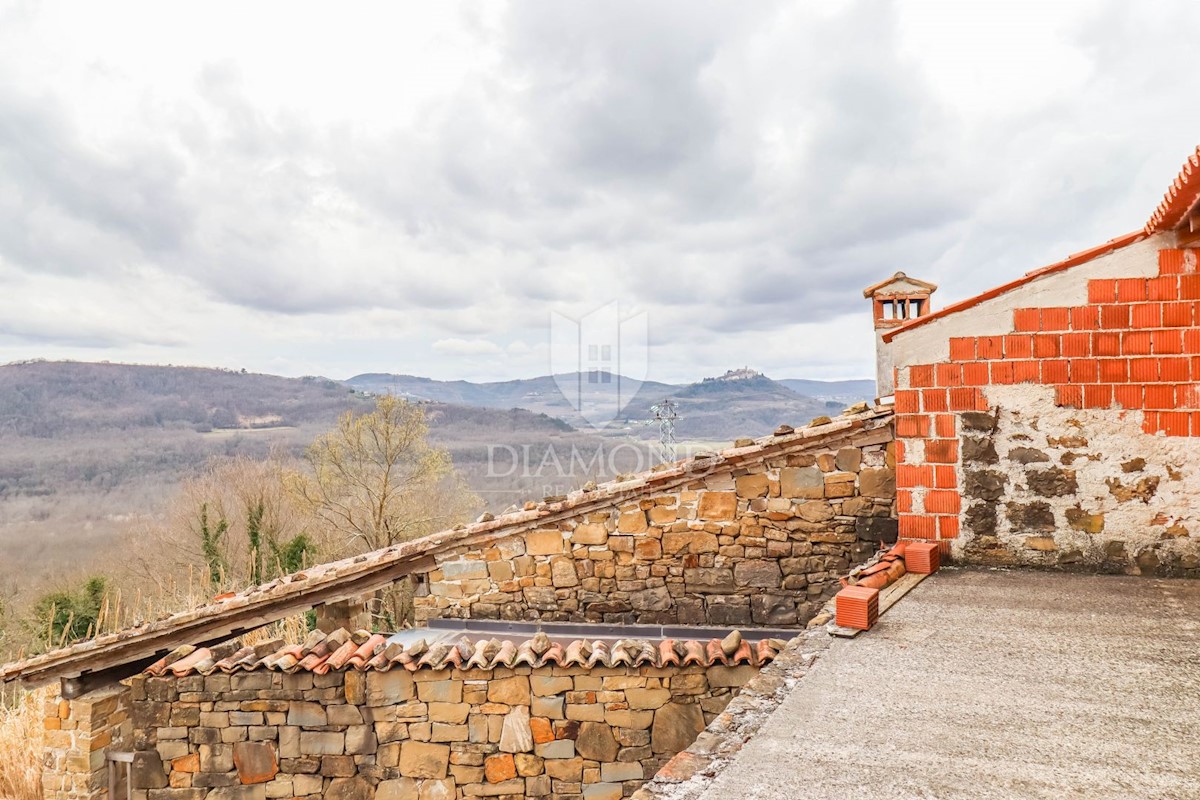 Motovun, Casa in pietra con vista panoramica su Montona!