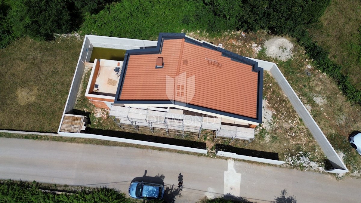 Marčana, casa Rohbau con vista sul mare