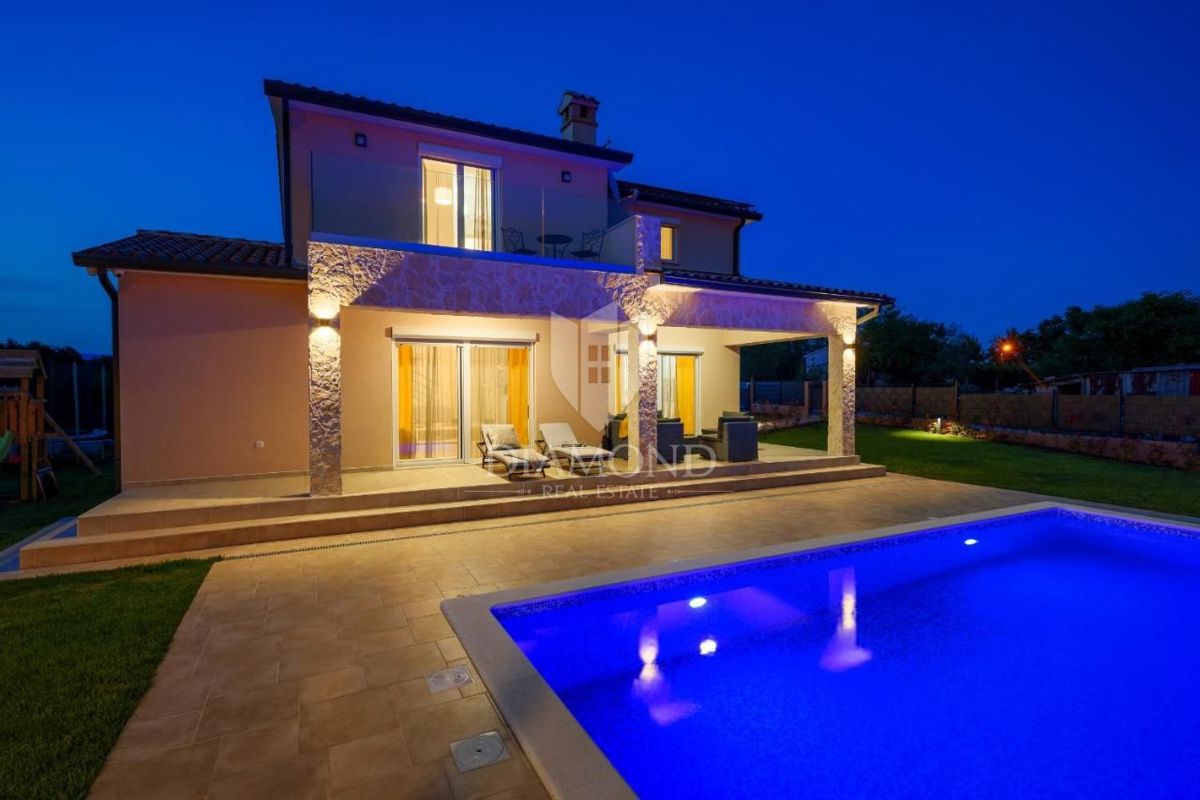 Labin, dintorni, Villa in una posizione tranquilla